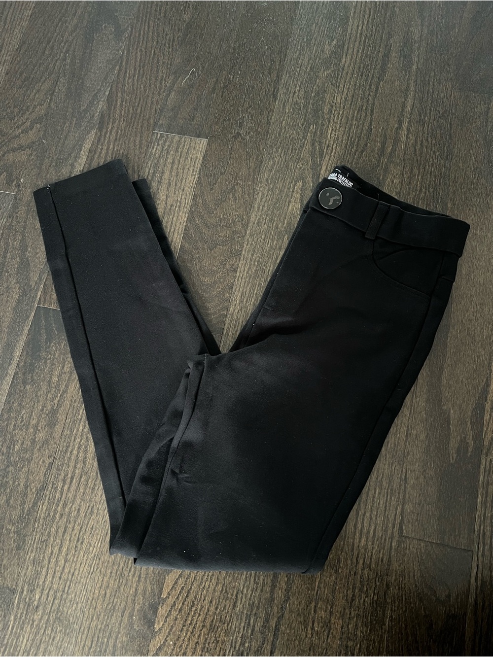 ZARA - Black Women’s Slim Pants, Size Medium